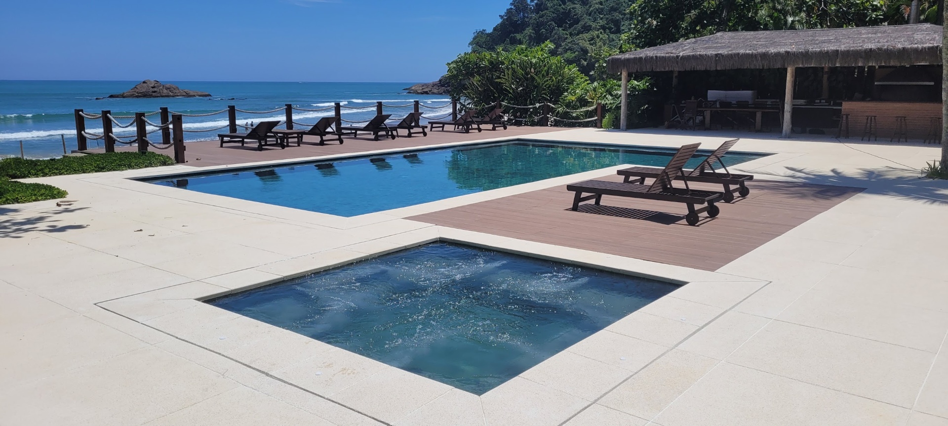 Aquazul Piscinas e Lagos — Manutenção de Piscinas em Mogi das Cruzes/SP