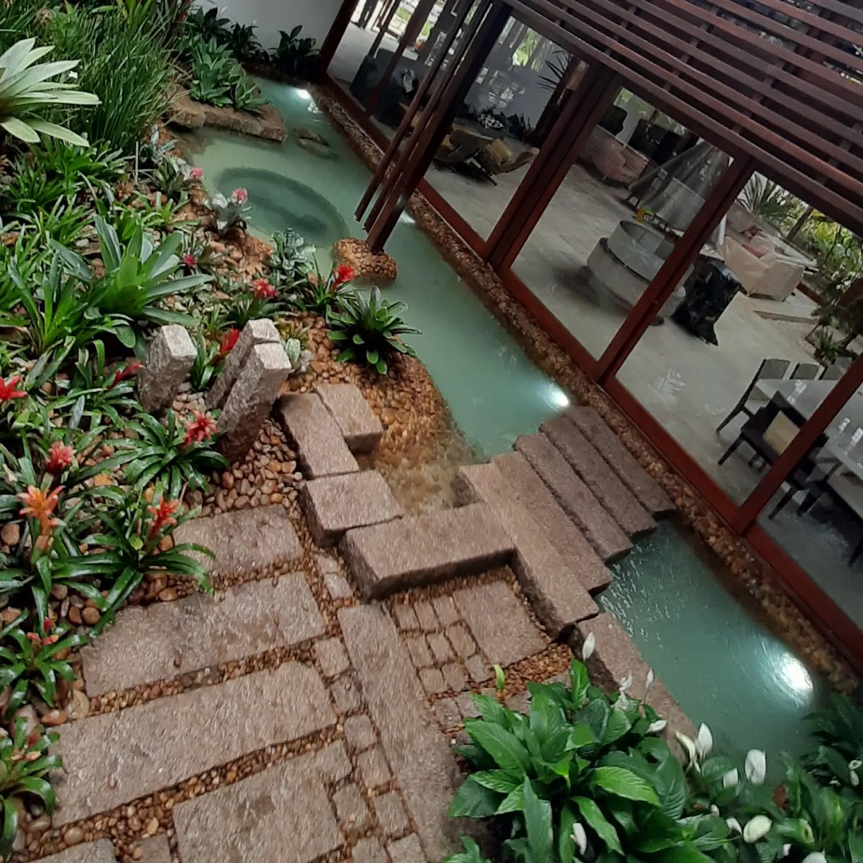 Aquazul Piscinas e Lagos — Manutenção de Piscinas em Mogi das Cruzes/SP